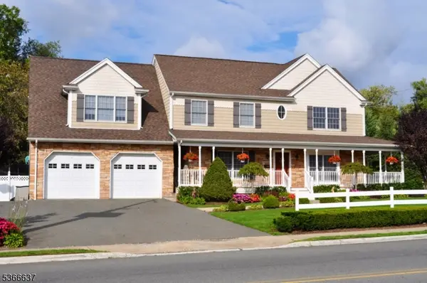 3 Aberdeen Ct, Haledon Boro, NJ 07508