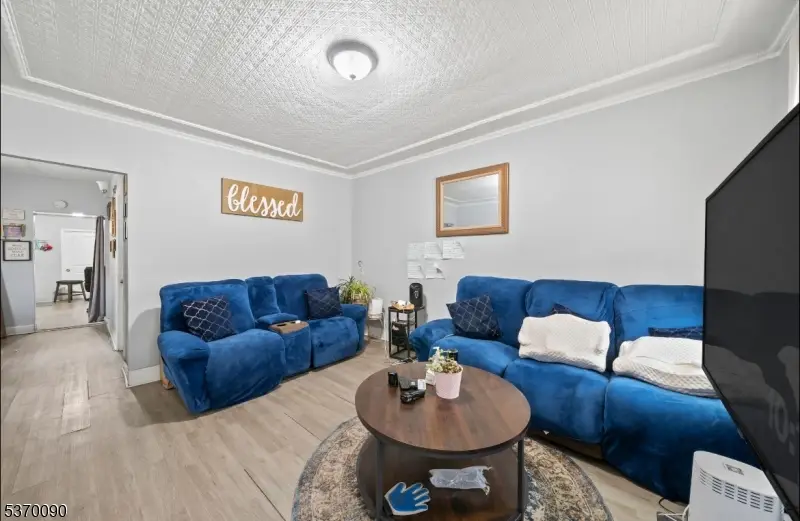 70 Welland Ave, Irvington, NJ 07111 - Image #2