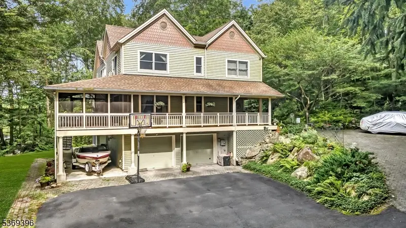 18 Hickory Run Rd, Lebanon Township, NJ 07830 - Image #1