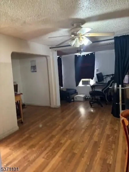 669 Scotland Rd #2, Orange, NJ 07055 - Image #3