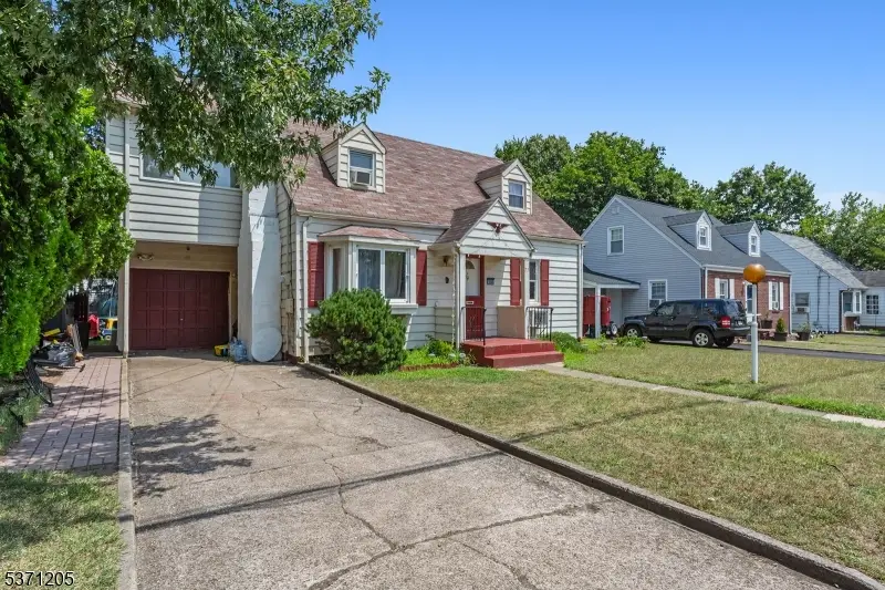 77 Oxford St, Haledon, NJ 07508 - Image #2