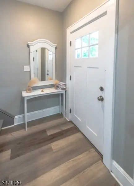 30 E Henry St, Linden, NJ 07036 - Image #3