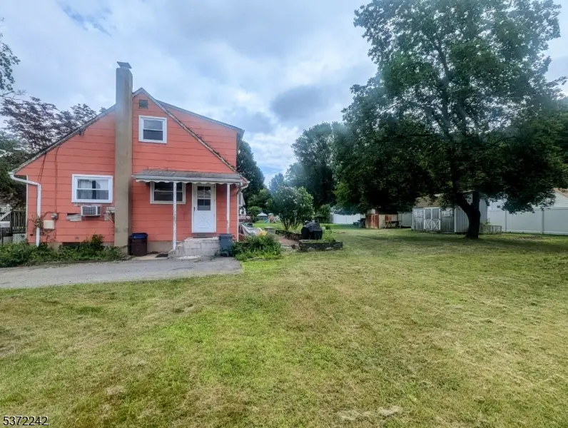 15 Janet Dr, Mine Hill, NJ 07803 - Image #3