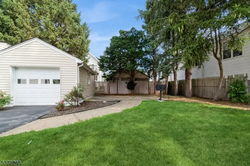 552 Passaic Ave, Kenilworth, NJ 07033 - Image #2