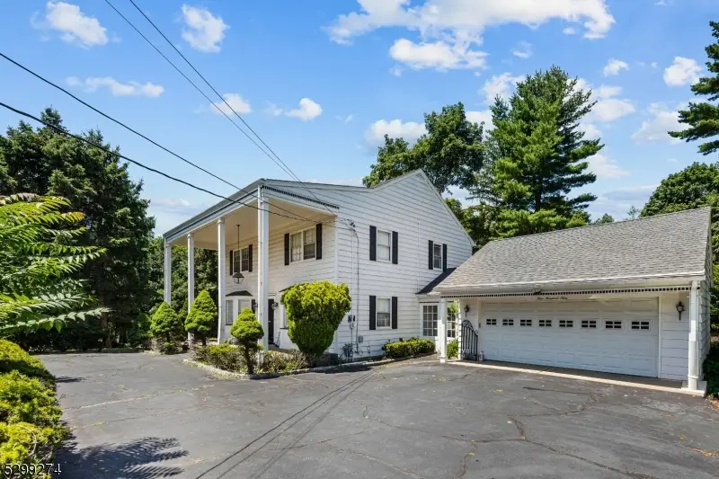 409 High Mountain Rd, North Haledon, NJ 07508 - Image #2