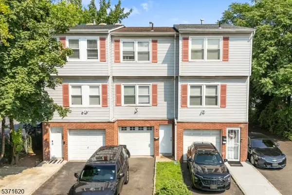 98 Hillyer St #2B, City Of Orange Twp., NJ 07050