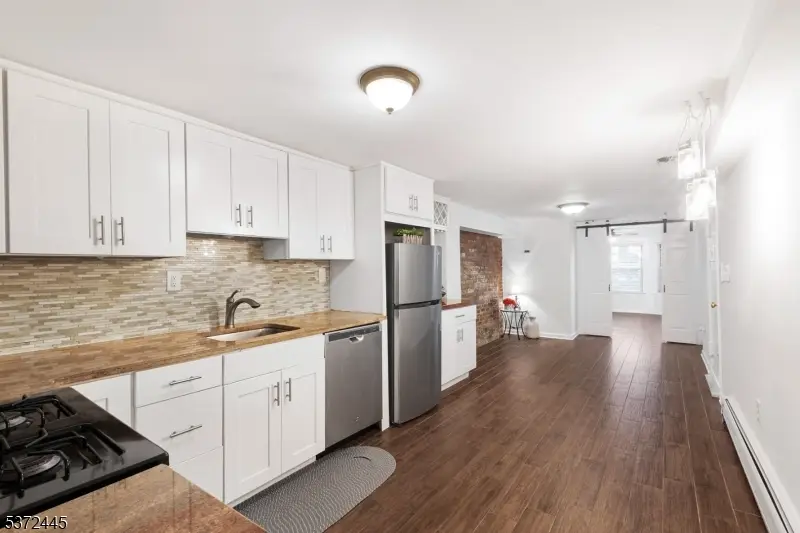 703 Park Ave #1, Hoboken, NJ 07030 - Image #3