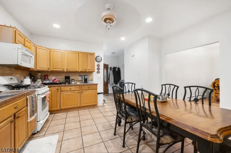 80 Heckel St, Silver Lake, NJ 07109 - #1