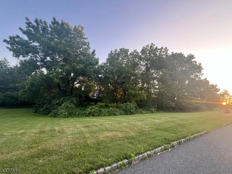 24 Liberty Corner Rd, Warren, NJ 07059 - Image #1