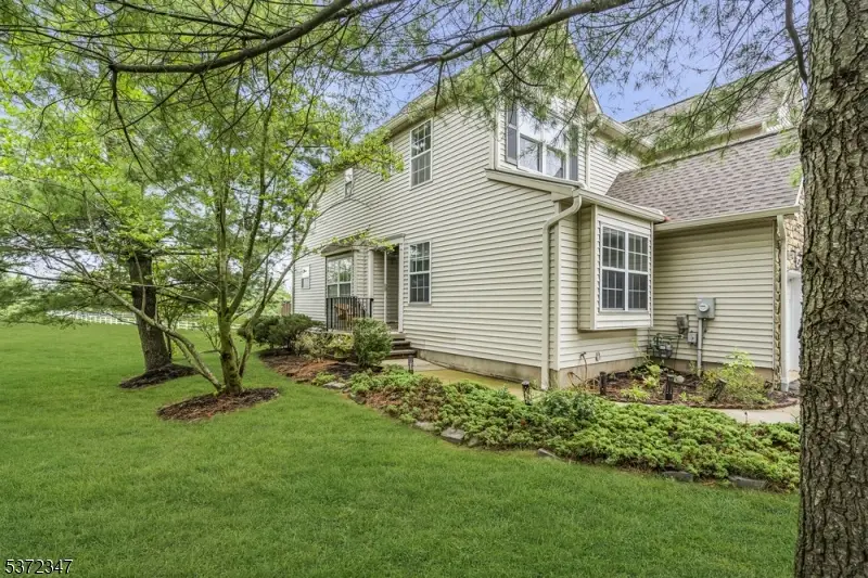 42 Bateman Way, Hillsborough, NJ 08844 - Image #3