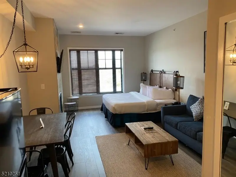 200 State Rt 94 Unit 411 #411, Vernon Center, NJ 07462 - Image #2