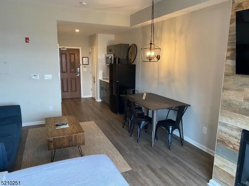 200 State Rt 94 Unit 411 #411, Vernon Center, NJ 07462 - Image #3