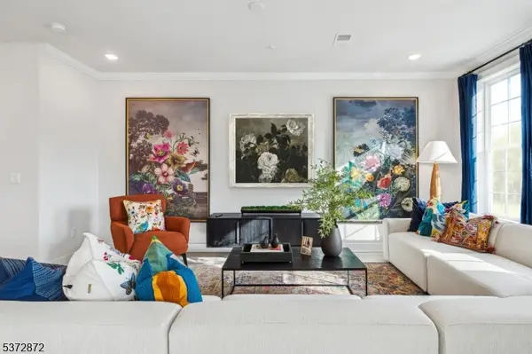 208 Myrtle Rd #1324, Warren Twp., NJ 07059