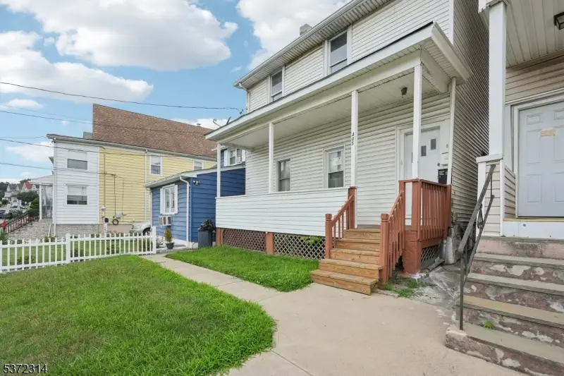 405 N 8th St, Prospect Park, NJ 07508 - Image #3