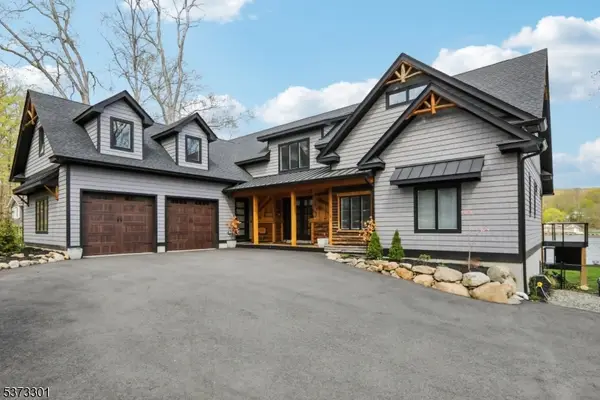 259 Cupsaw Dr, Ringwood Boro, NJ 07456