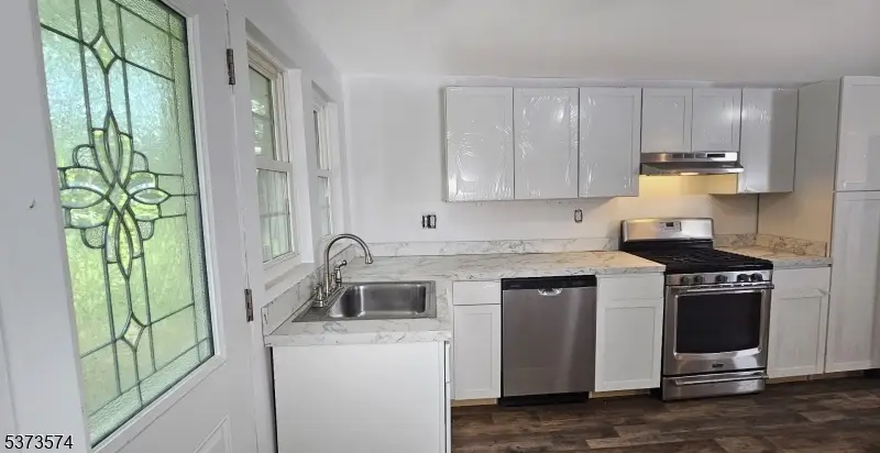 34 Allamuchy Trl, Byram Township, NJ 07821 - Image #3