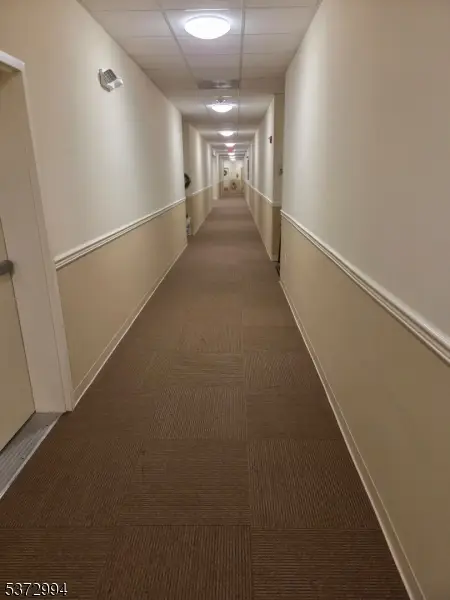 1008 Brookfield Glen Dr #8, Brookfield, NJ 07823 - Image #2