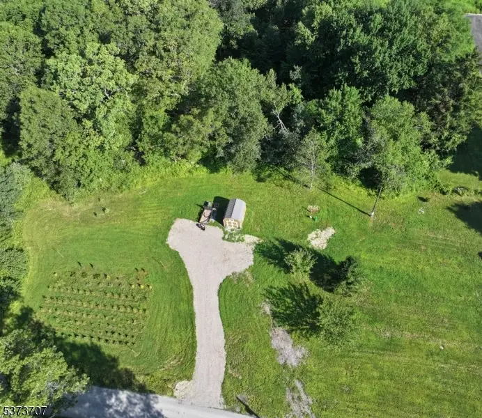 9 Maple Ln, Frankford, NJ 07826 - Image #1