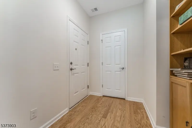 29 Bressler Road, Readington Township, NJ 08822 - Image #2