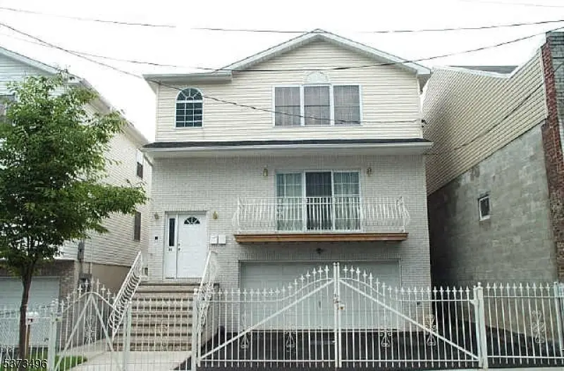 92 E Bigelow St, Newark, NJ 07114 - Image #3