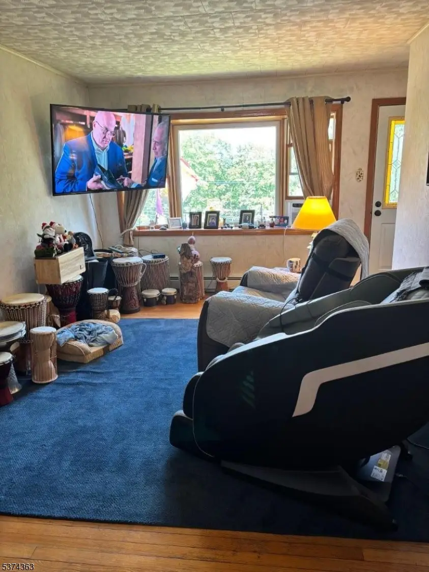 108 Hillside Dr, Andover Township, NJ 07860 - Image #3