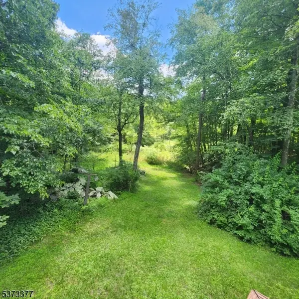 28 Lakeside Dr Nw, Vernon Township, NJ 07462 - Image #2