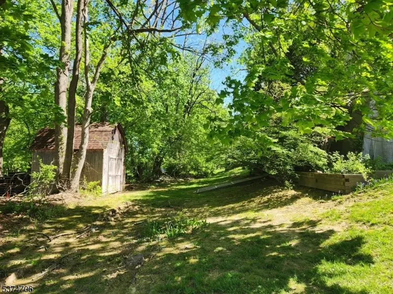 14 Trenton Pl, Newton, NJ 07860 - Image #3