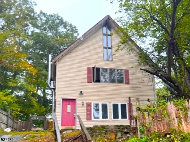 10 Summit Dr, Wantage, NJ 07461 - Image #1