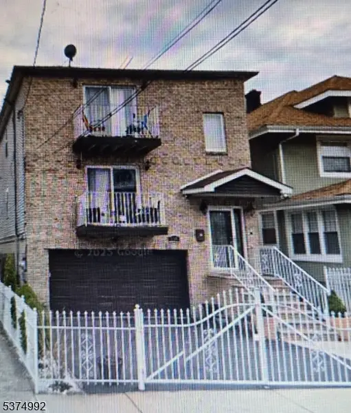 134 Lehigh Ave, Newark, NJ 07112 - Image #1