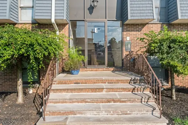 700 Schuyler Ave #23, Kearny Town, NJ 07032