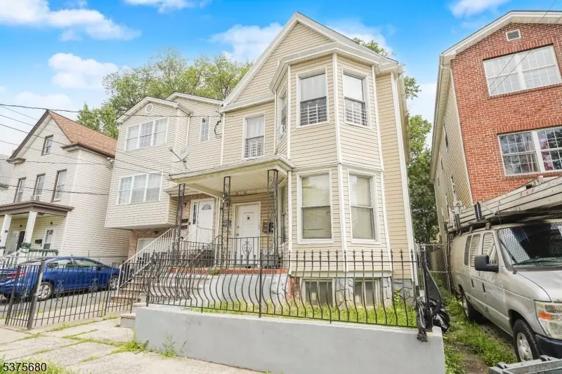 1071 Bond St, Elizabeth, NJ 07201 - Image #1