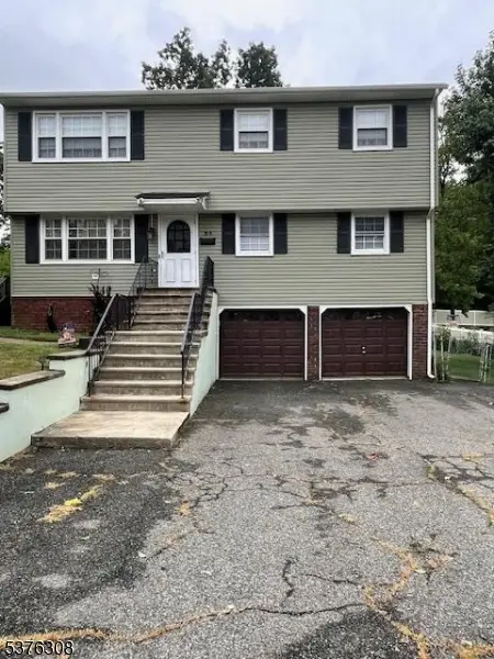 55 Murdock St, Fords, NJ 08863 - #1