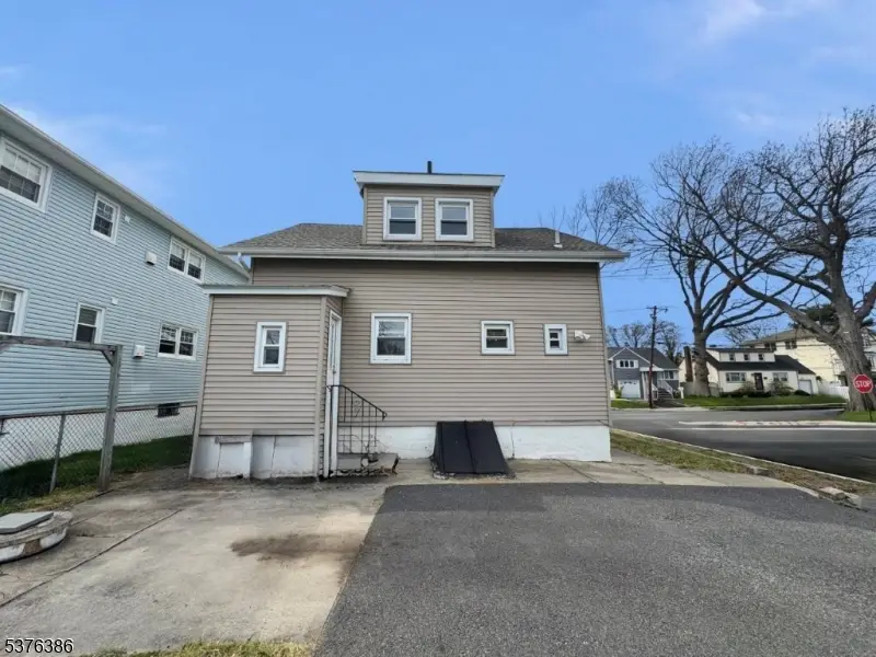 1116 Dill Ave, Linden, NJ 07036 - Image #2
