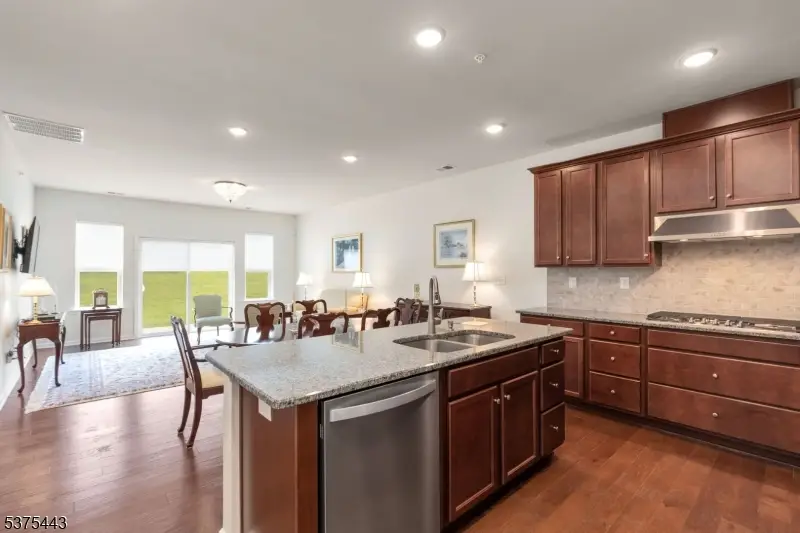 38 Cunningham Dr, Florham Park, NJ 07932 - Image #1