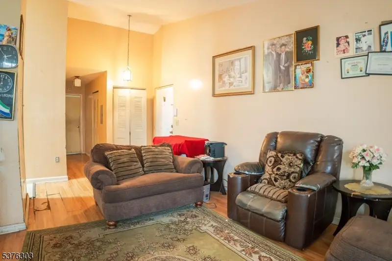 1030 Edpas Rd, New Brunswick, NJ 08901 - Image #3