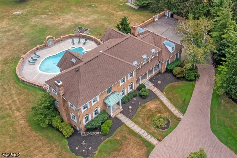 1 Stillery Rd, Tewksbury, NJ 08833 - Image #1