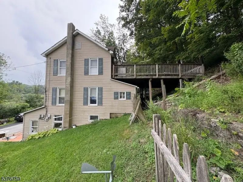 929 Wall St, Stillwater, NJ 07860 - Image #2
