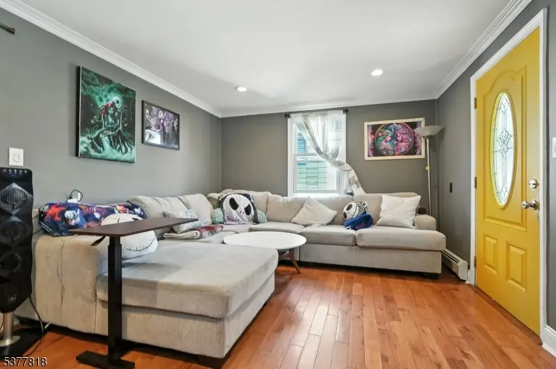 211 Bradford Ave, Linden, NJ 07036 - Image #3