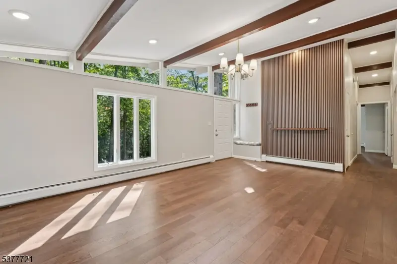 711 Indian Rd, Pines Lake, NJ 07470 - Image #2