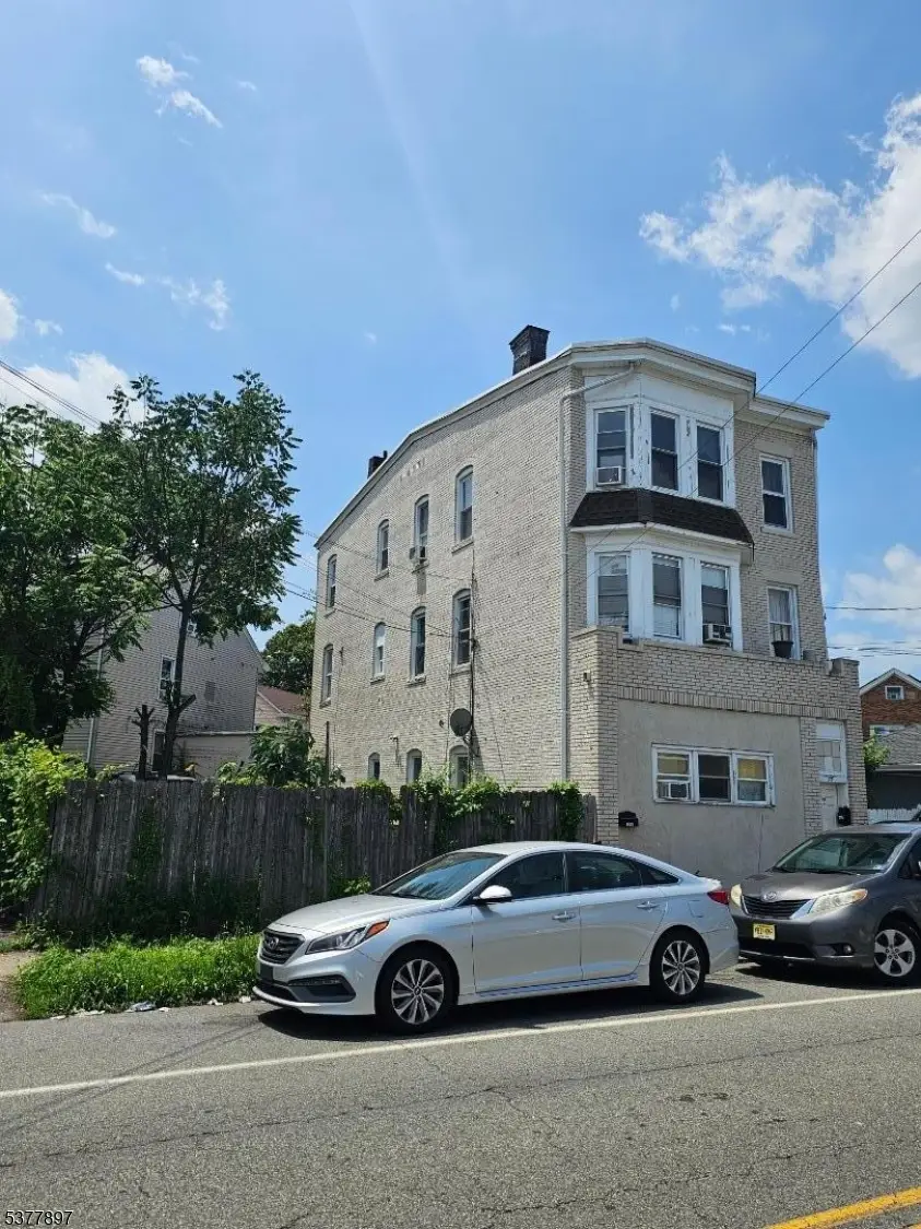 310 Vreeland Ave, Paterson, NJ 07513 - Image #1
