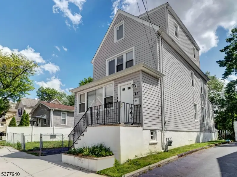 39-41 Rich St, Irvington, NJ 07111 - Image #3