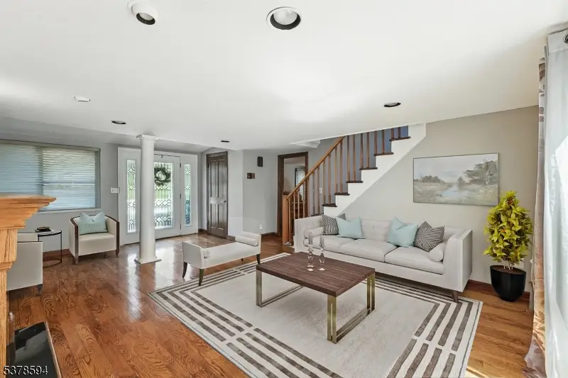 140 W Greenbrook Rd, North Caldwell, NJ 07006 - Image #1