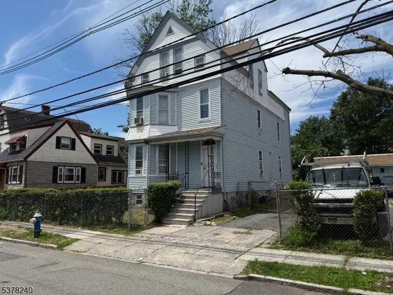 81 Augusta St, Irvington, NJ 07111 - Image #1