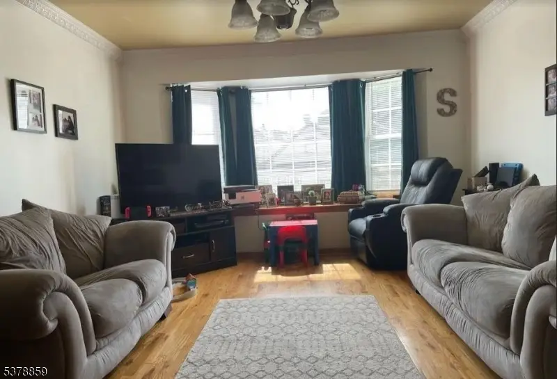 610 N 9th St, Newark, NJ 07107 - Image #2