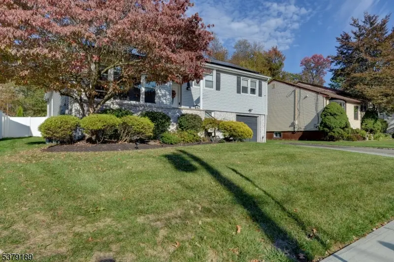 11 Buckingham Rd, West Orange, NJ 07052 - Image #2