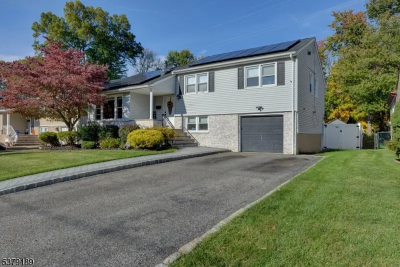 11 Buckingham Rd, West Orange, NJ 07052 - Image #3