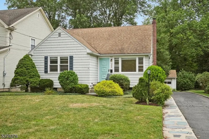 24 Greenfield Ave, Summit, NJ 07901 - Image #1