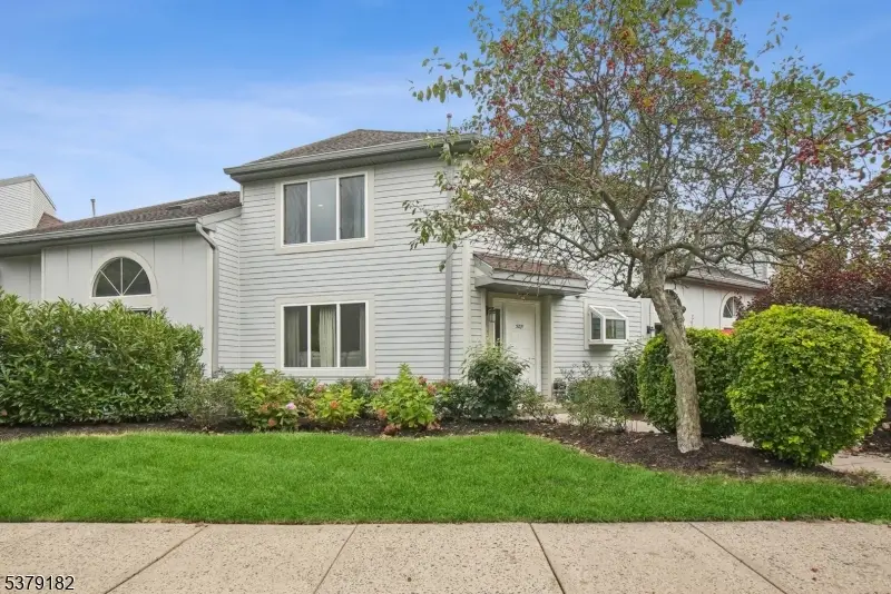 3211 Park Place, Springfield, NJ 07081 - Image #1