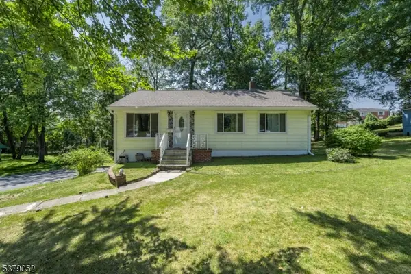 14 Katherine Dr, Parsippany-Troy Hills Twp., NJ 07034