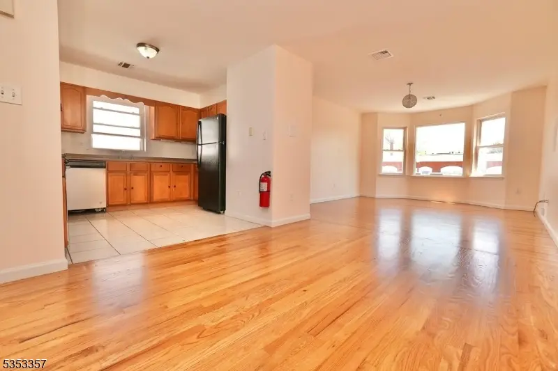 22 Wakeman Ave, Newark, NJ 07104 - Image #2